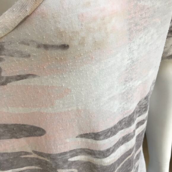 Z Supply Camo Burnout Sheer Short Sleeve Tunic Shirt with Pocket Women's Size M - Picture 5 of 8